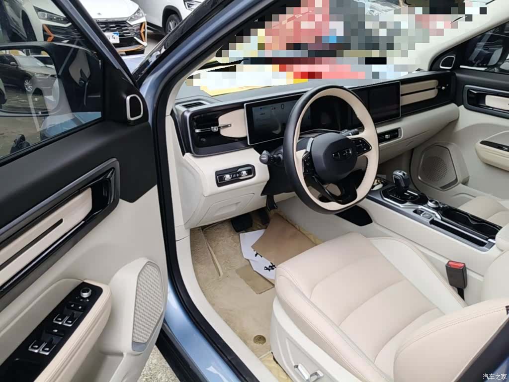 Geely Icon, 2022 16