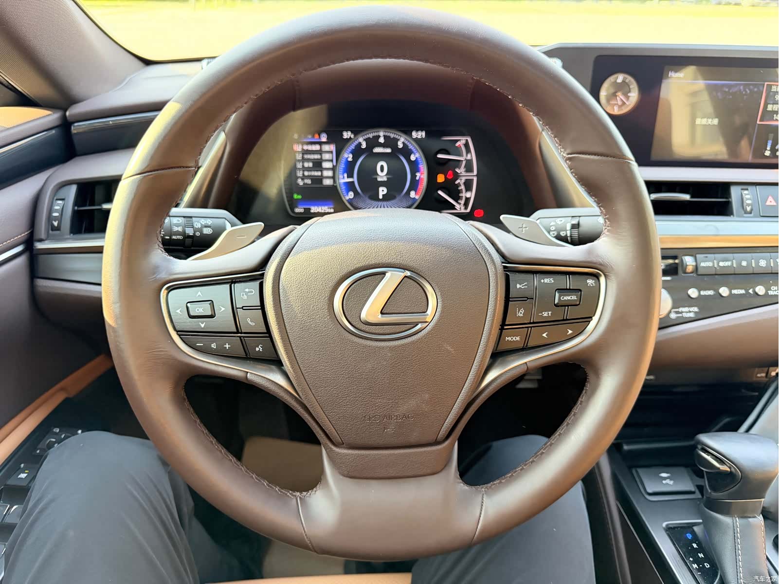 Lexus ES, 2021 24
