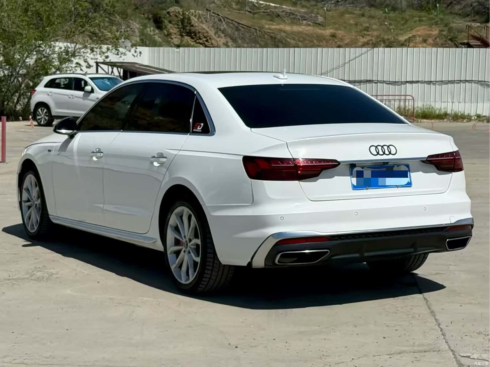 Audi A4L, 2022 9