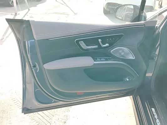 Mercedes-Benz EQS AMG