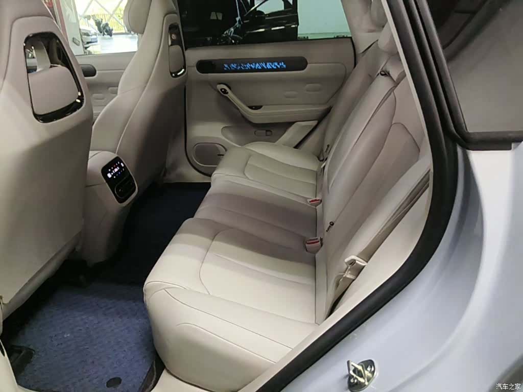 Leapmotor C11, 2023 17