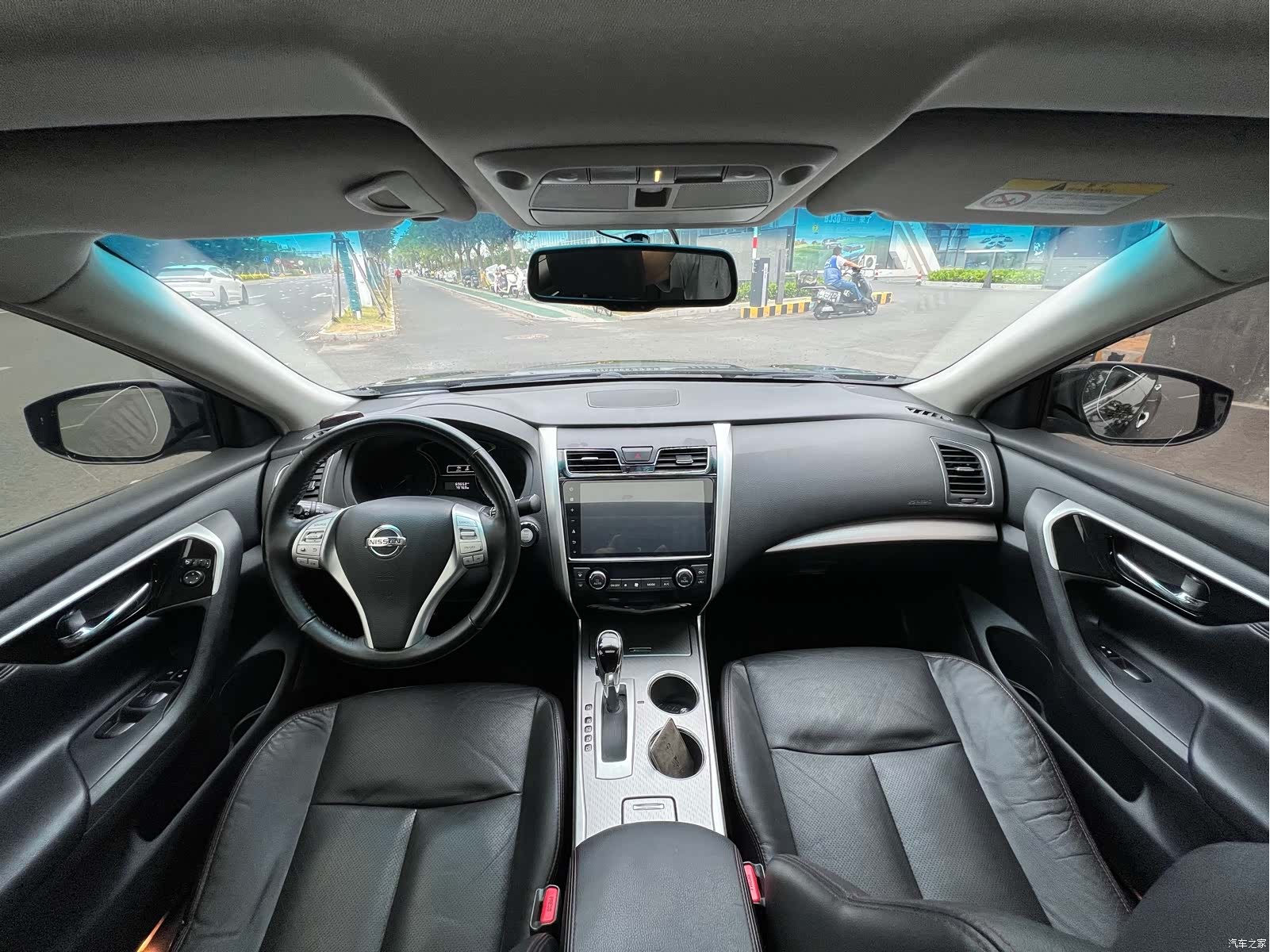 Nissan Teana, 2018 10