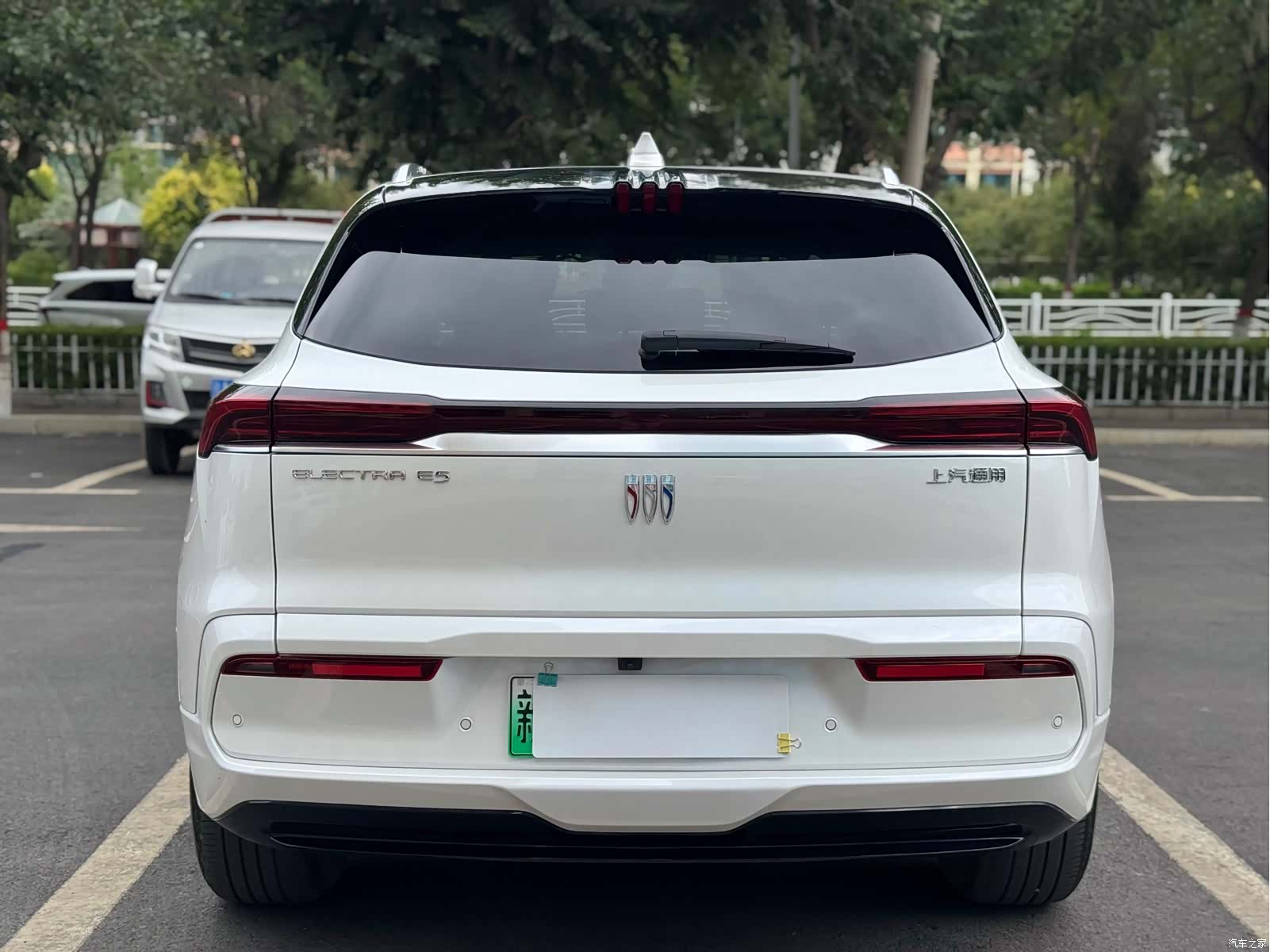 Buick E5, 2025 11