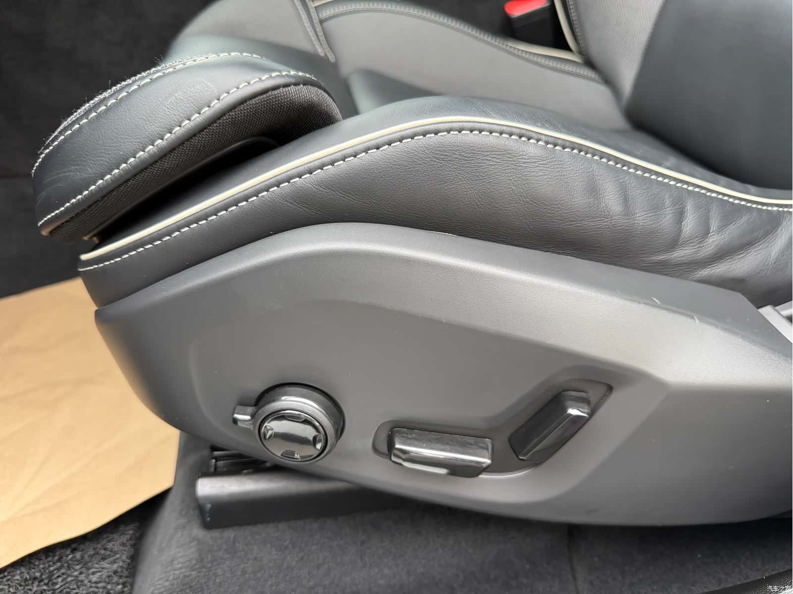 Volvo XC60, 2022 12