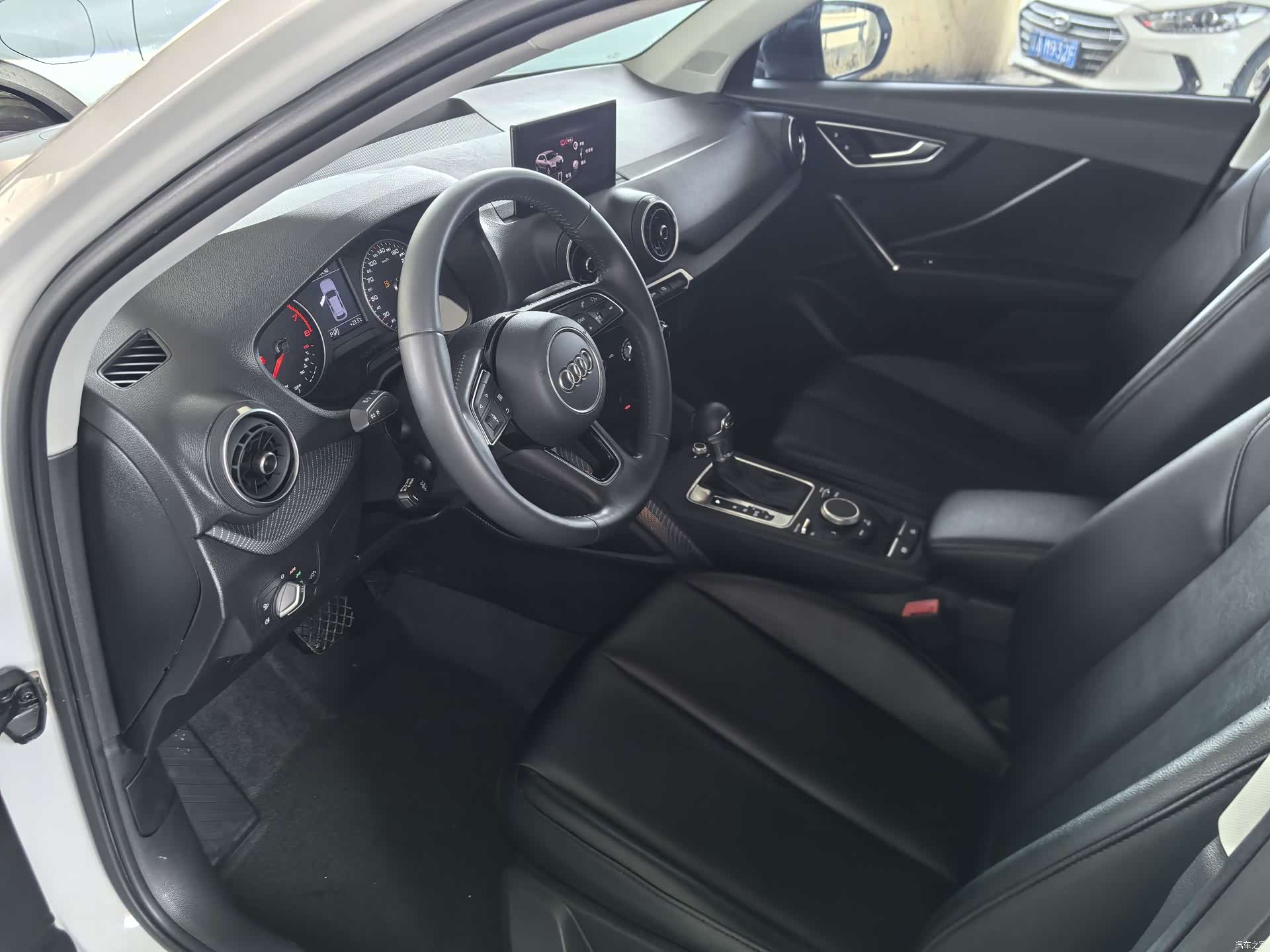 Audi Q2L, 2019 47
