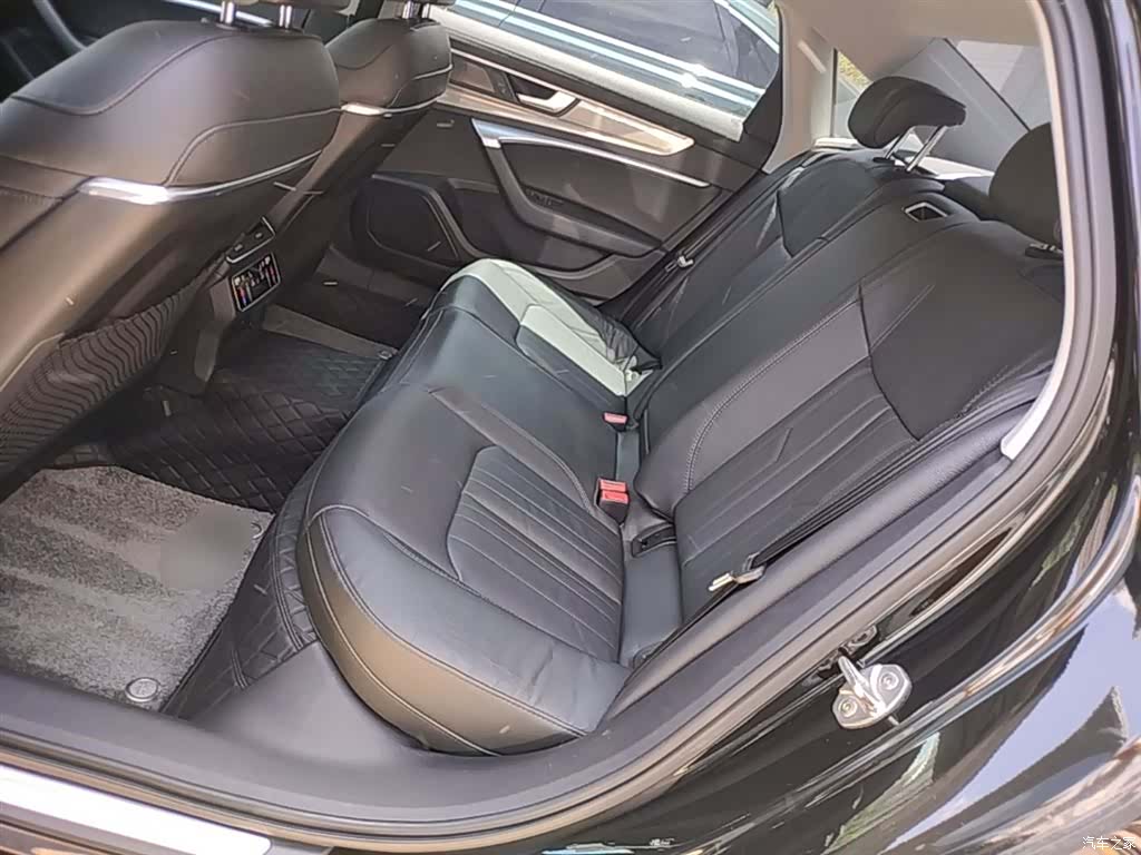 Audi A6L, 2020 17