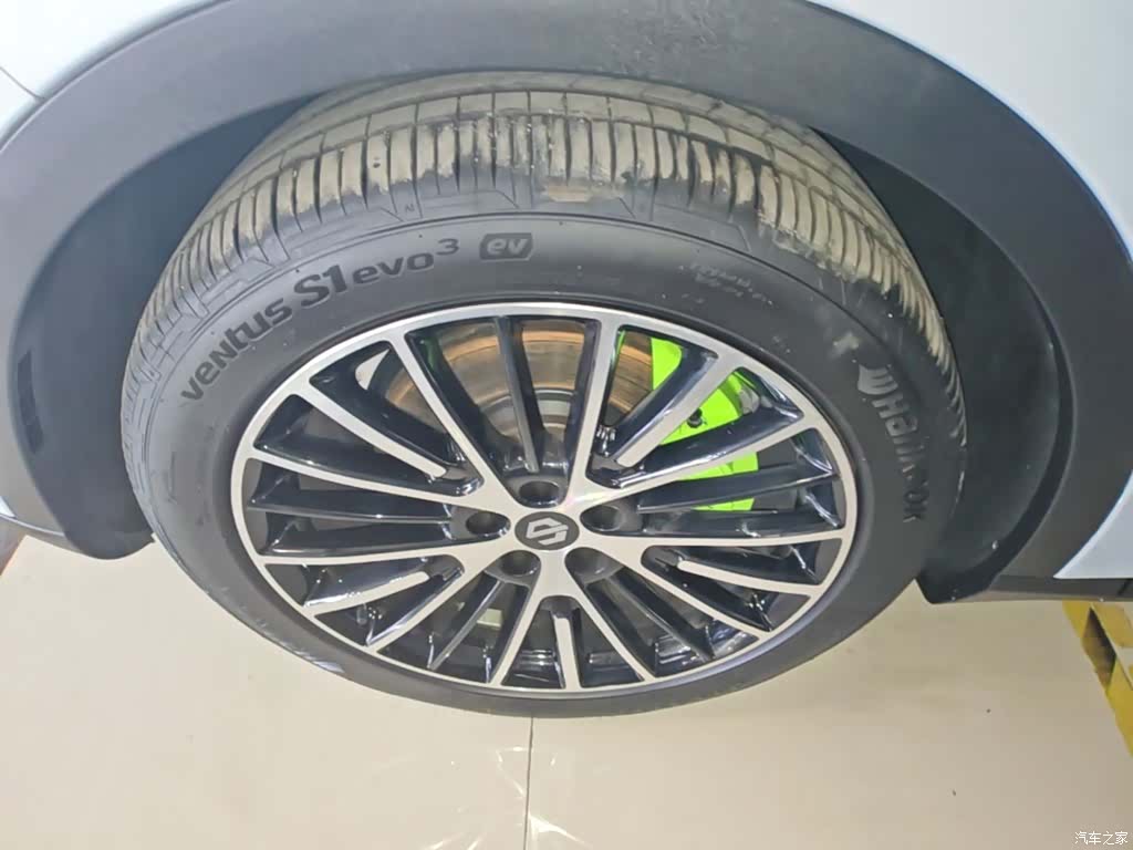 Leapmotor C11, 2025 23