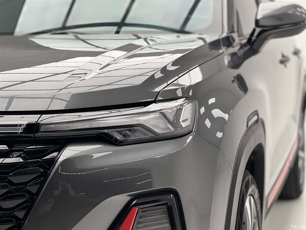 Changan CS35, 2022 4