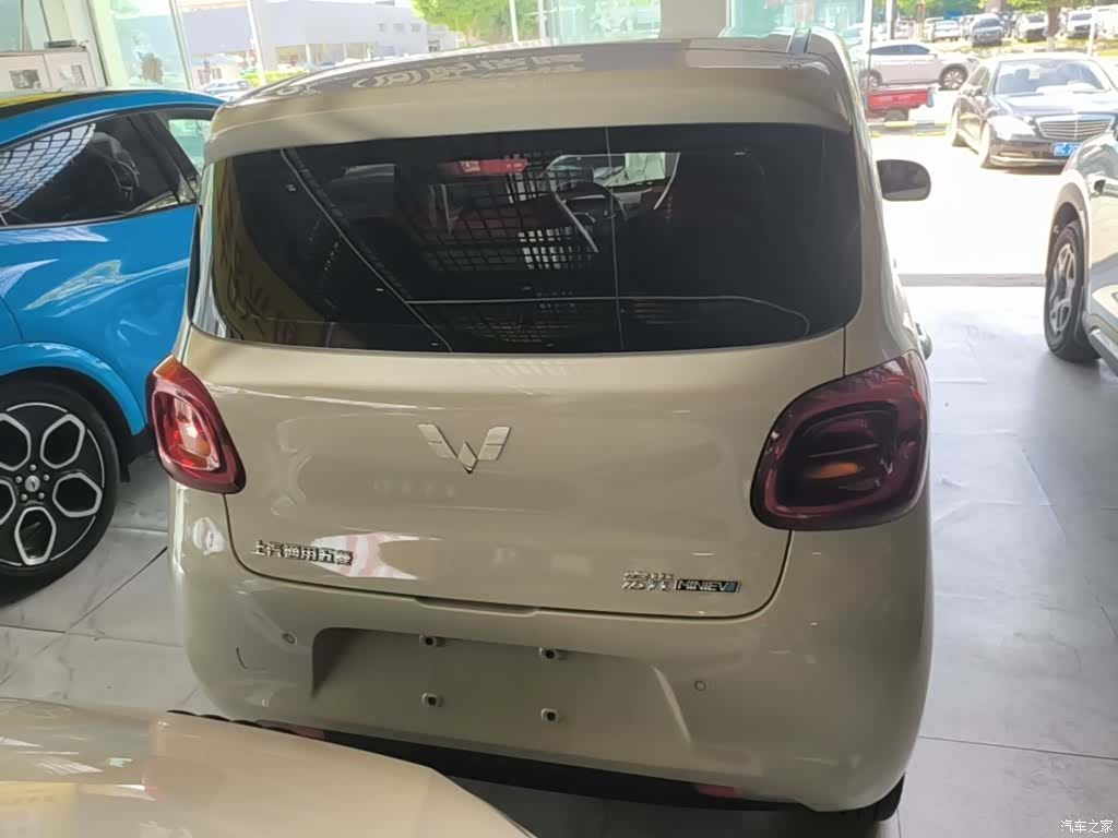 Wuling MINIEV, 2025 4