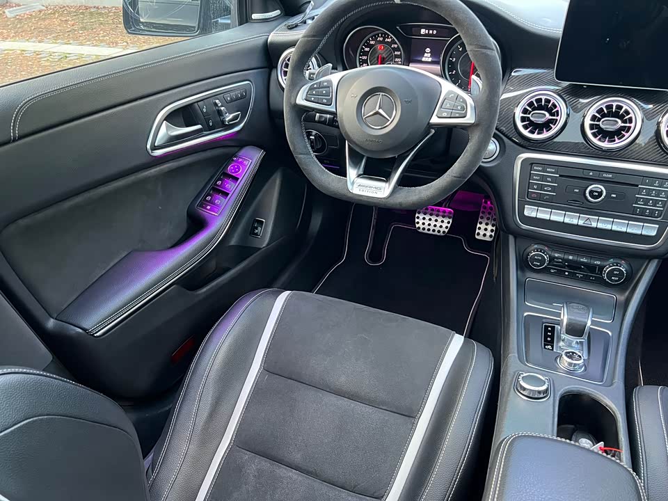 Mercedes-Benz CLA AMG