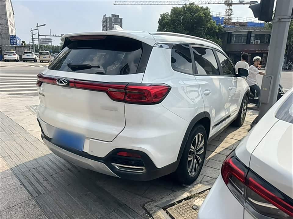 Chery Tiggo 8