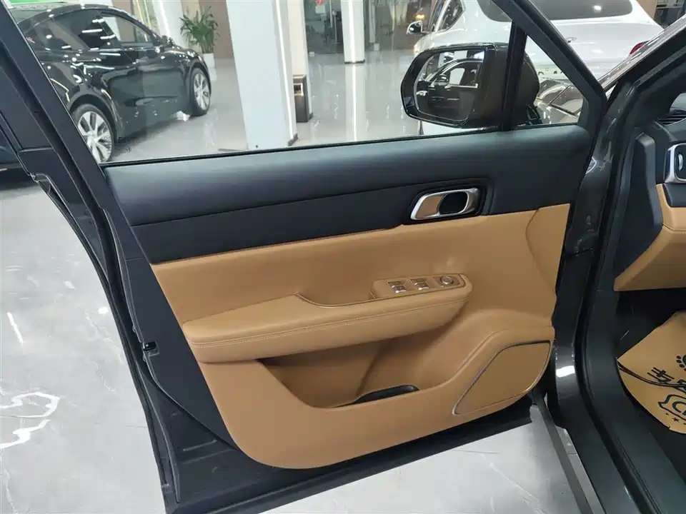 Li Auto Ideal ONE