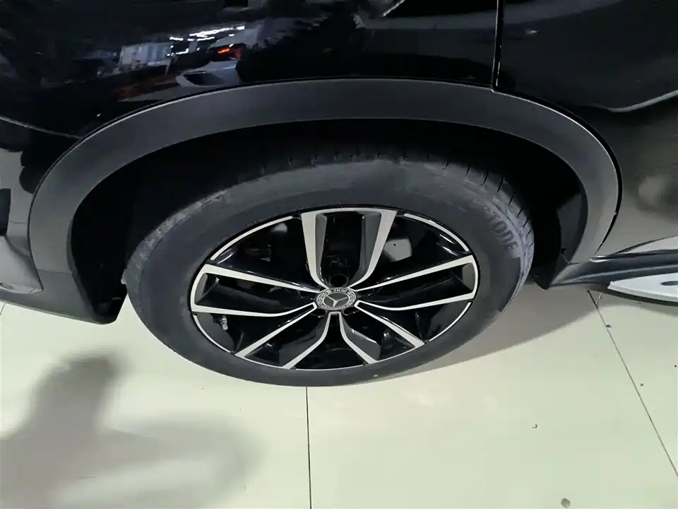 Mercedes-Benz GLC Mercedes-Benz GLC