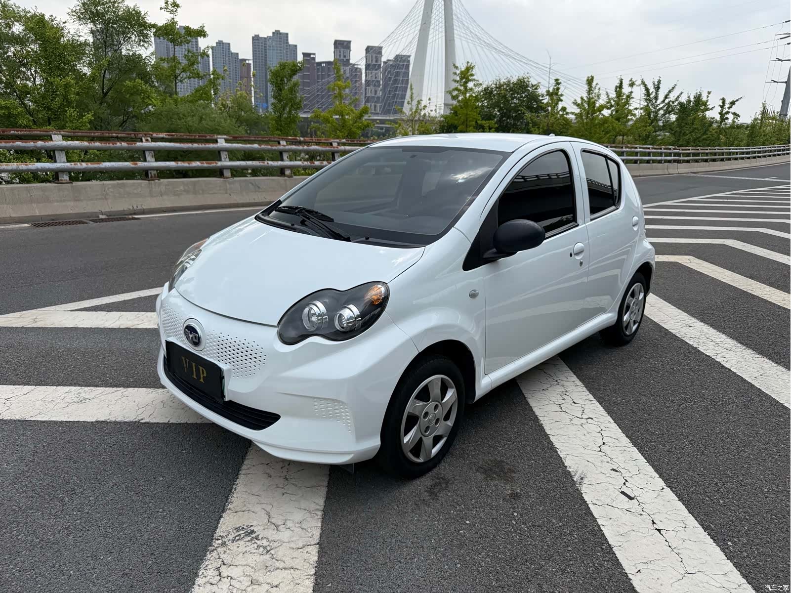 BYD e1, 2019 1