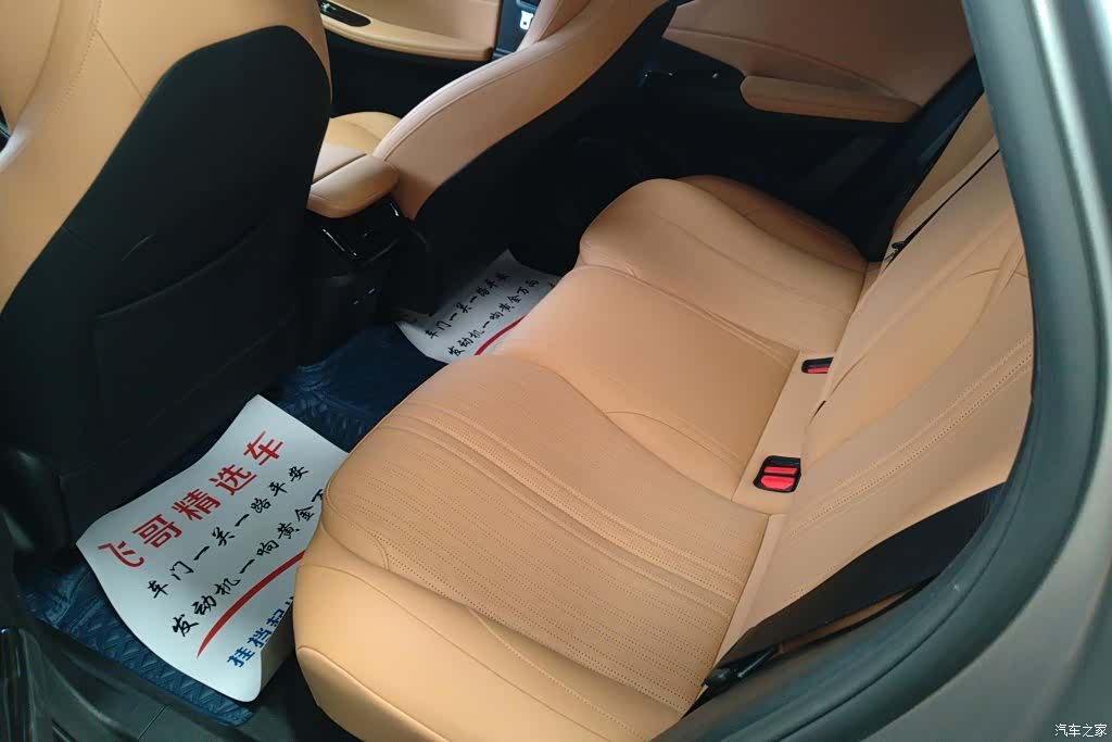 Geely Galaxy L7, 2025 11