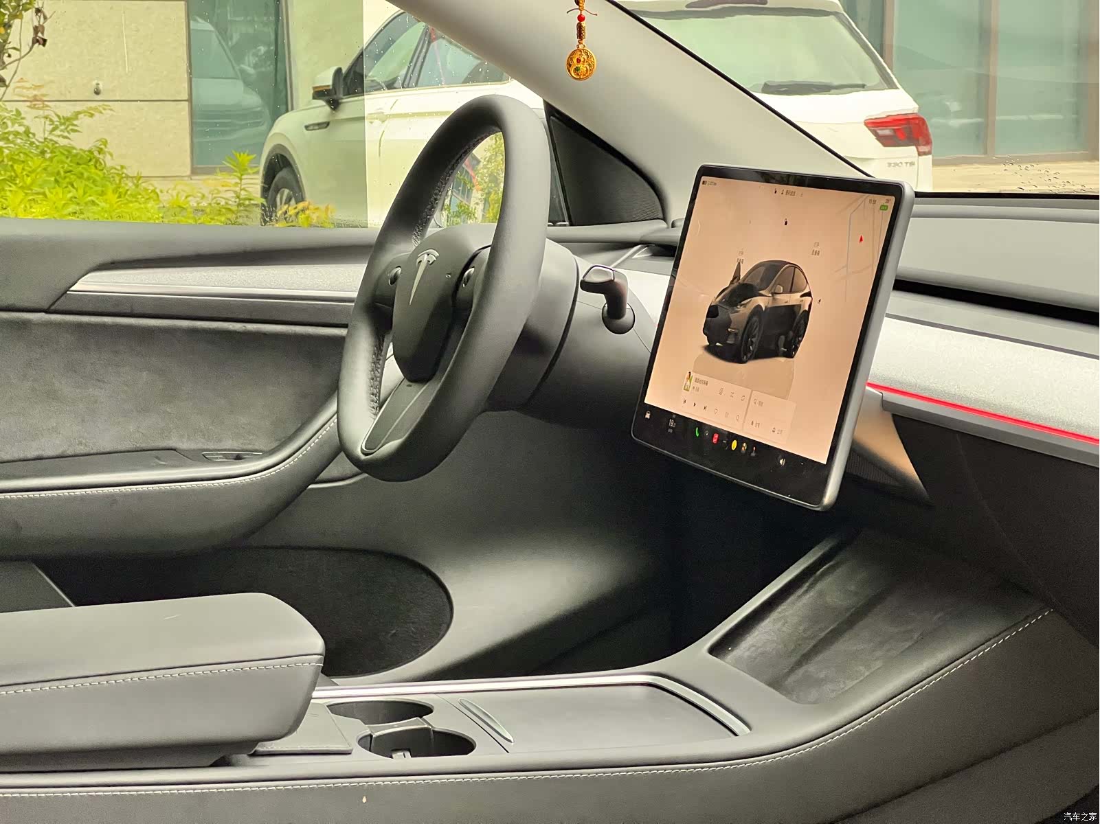 Tesla Model Y, 2022 12