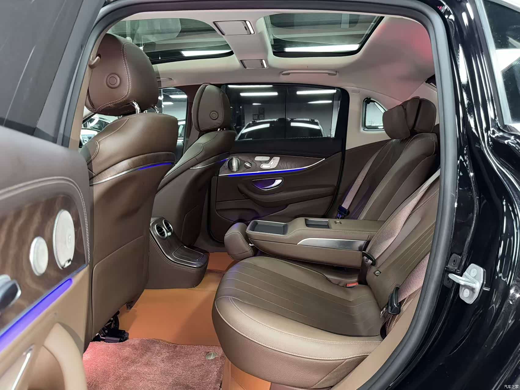 Mercedes-Benz E-Class, 2022 9
