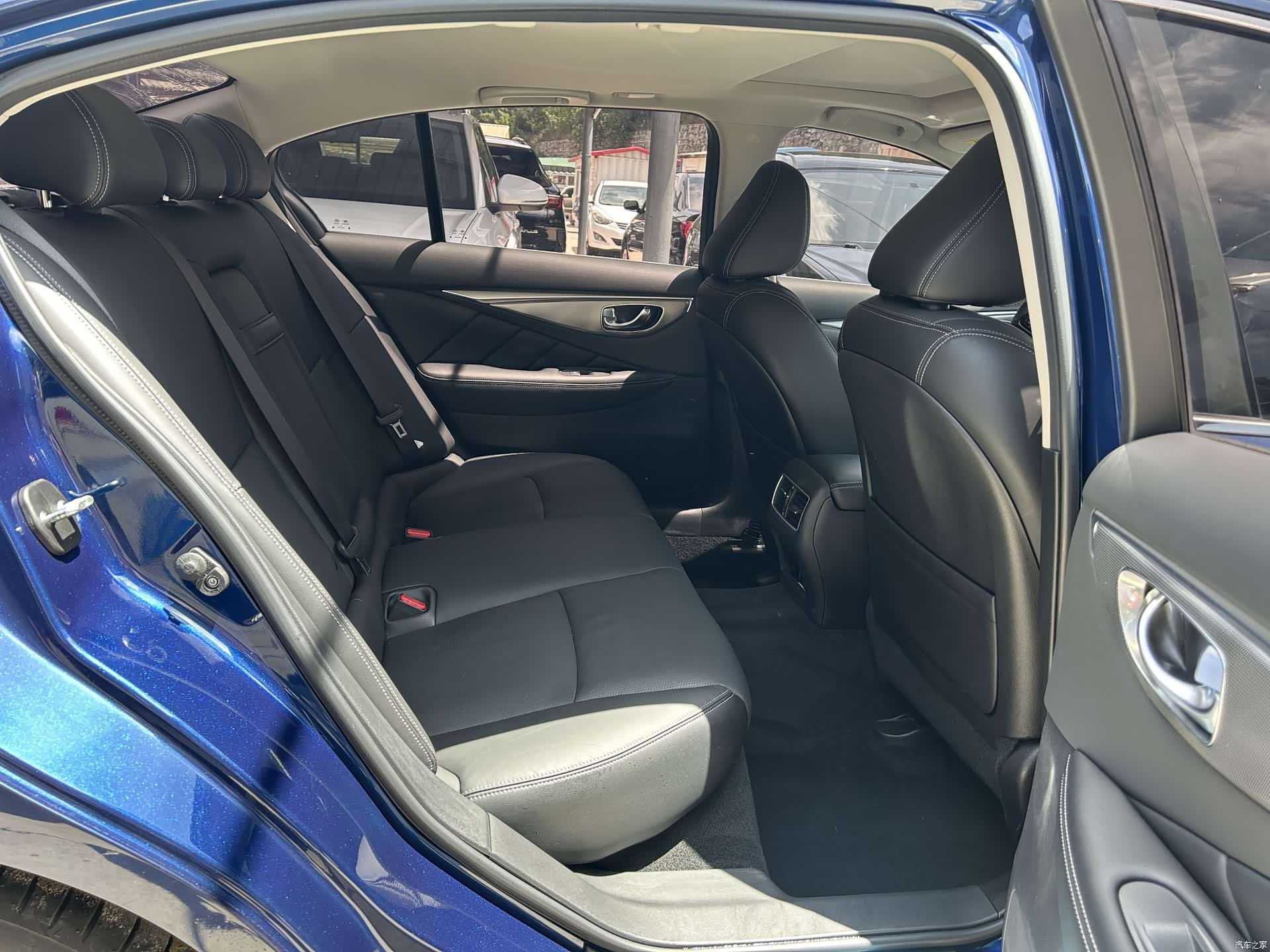 Infiniti Q50L, 2019 все фото