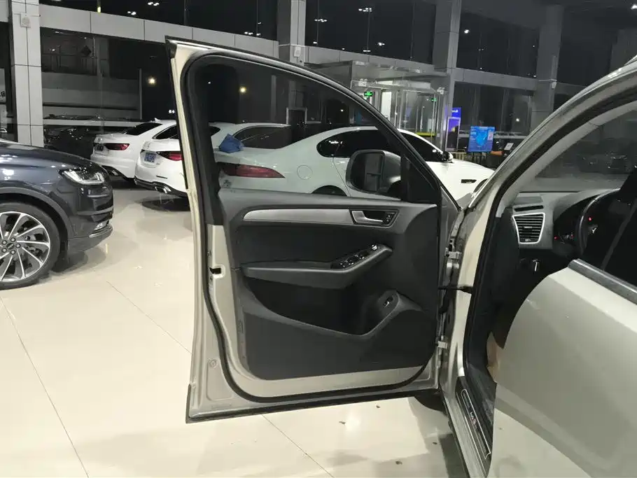 Audi Q5 Audi Q5