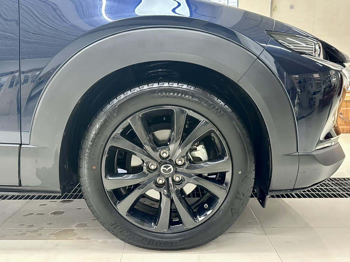 Mazda CX-30, 2022 8