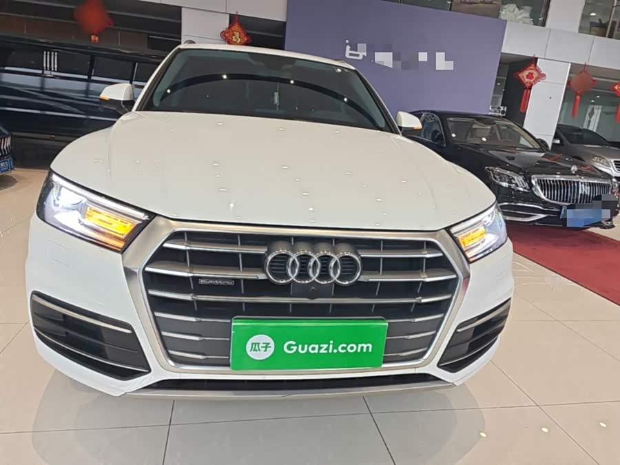 Audi Q5L 2020, фото 3