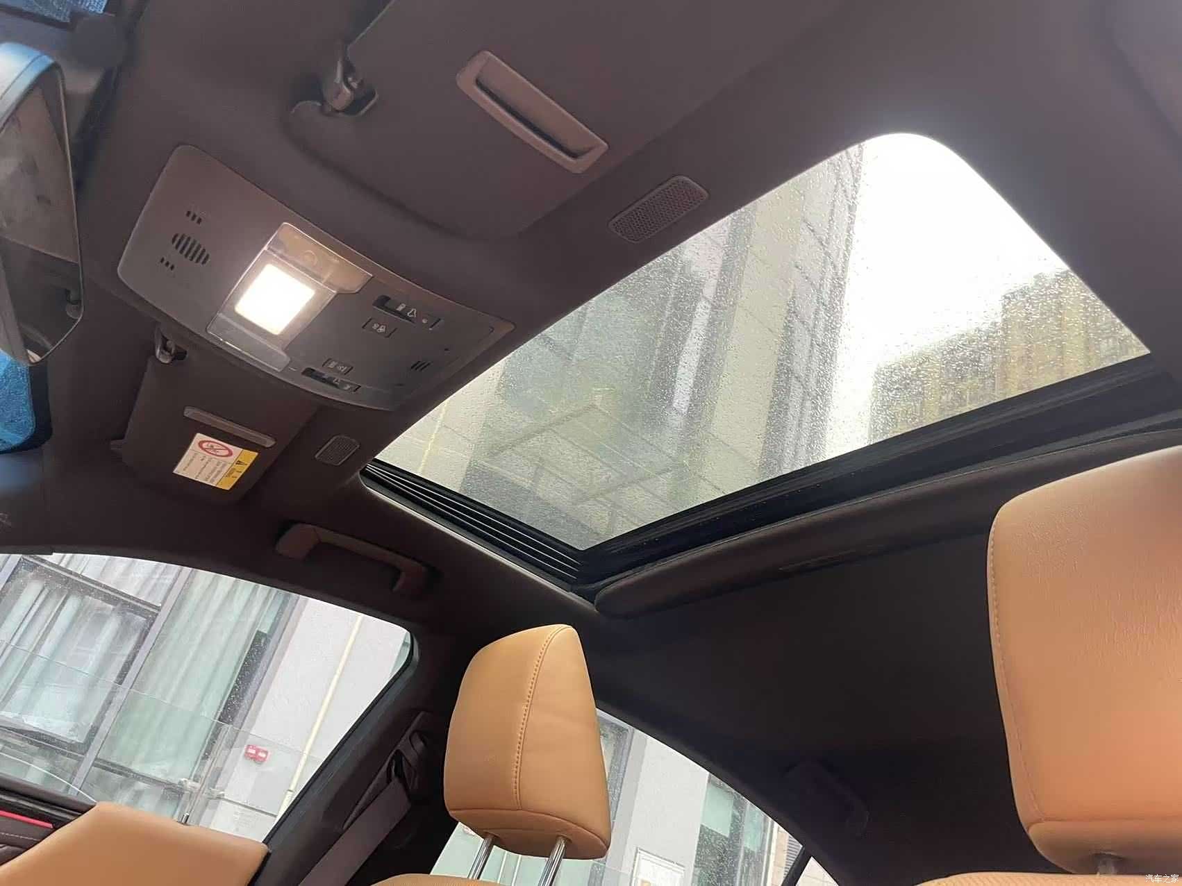 Lexus ES, 2019 9