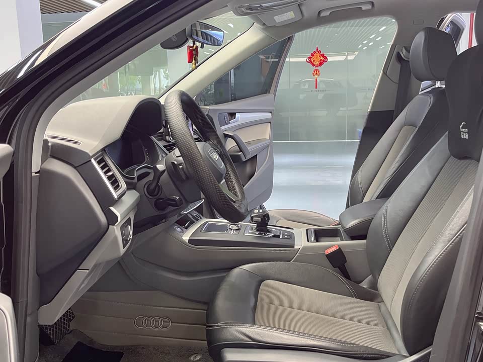 Audi Q5L Audi Q5L