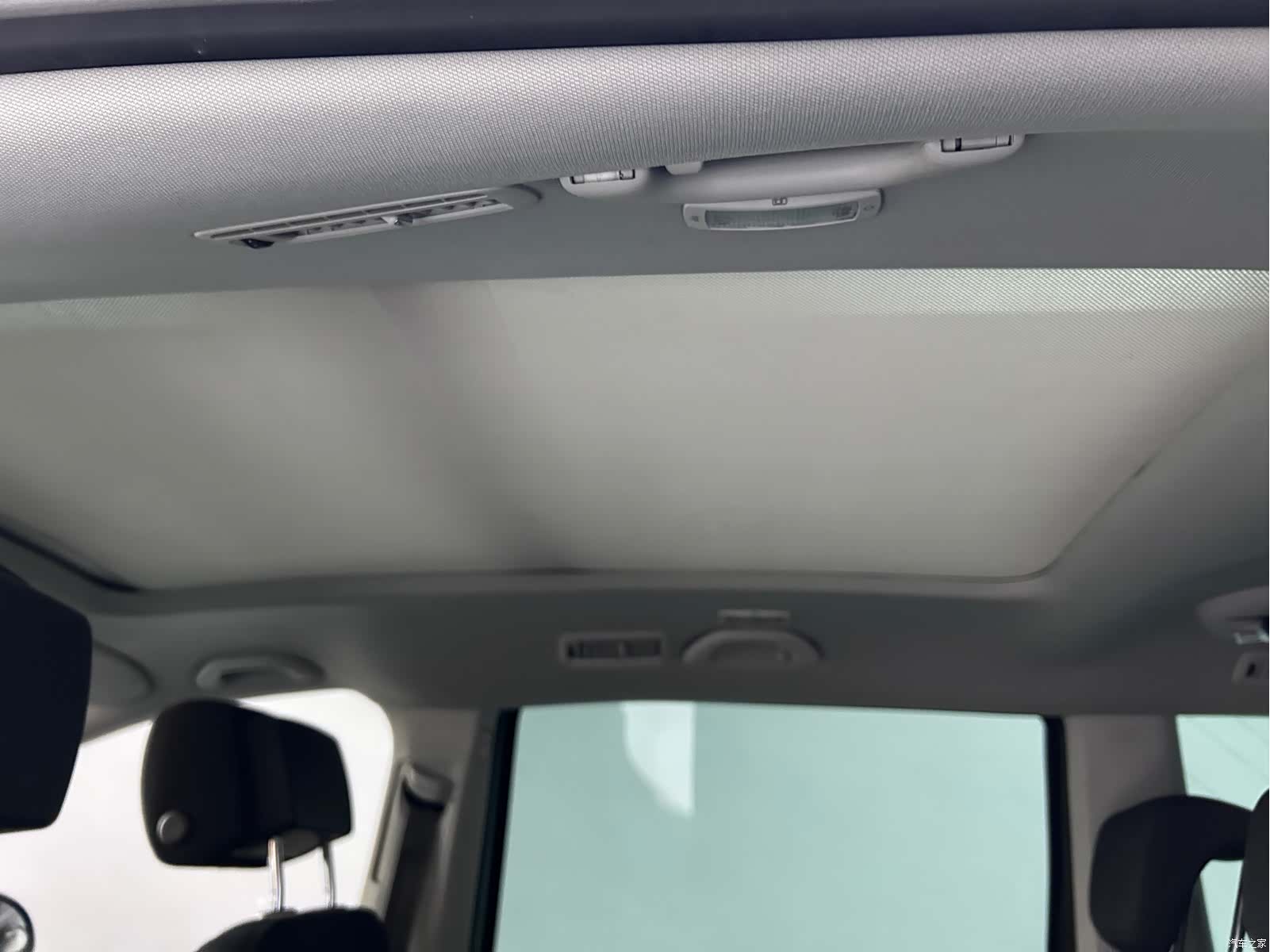 Volkswagen Xia, 2016 22