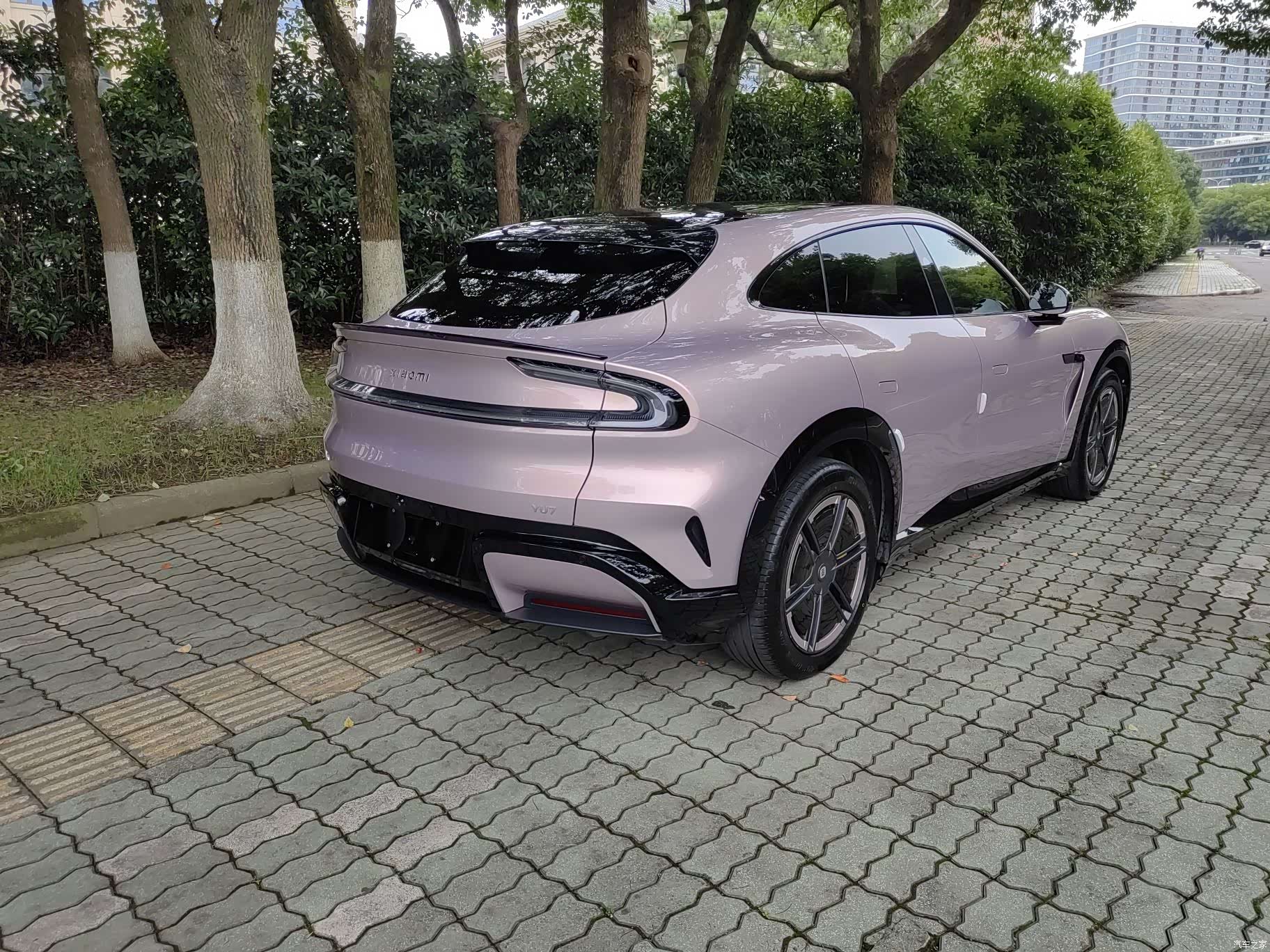 Xiaomi YU7, 2025 11