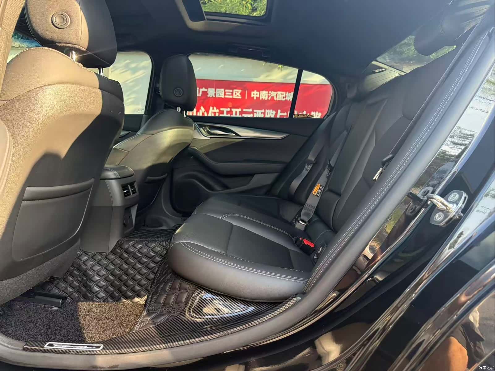 Cadillac CT5, 2023 14