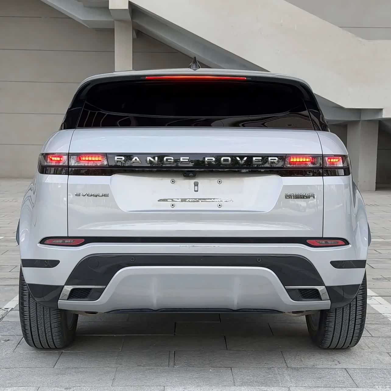 Land Rover Range Rover, 2022 все фото