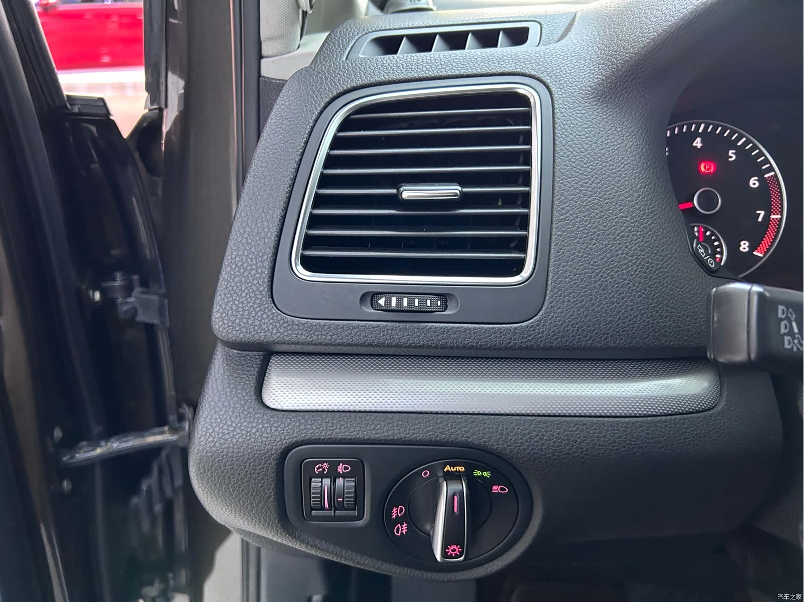 Volkswagen Xia, 2016 15