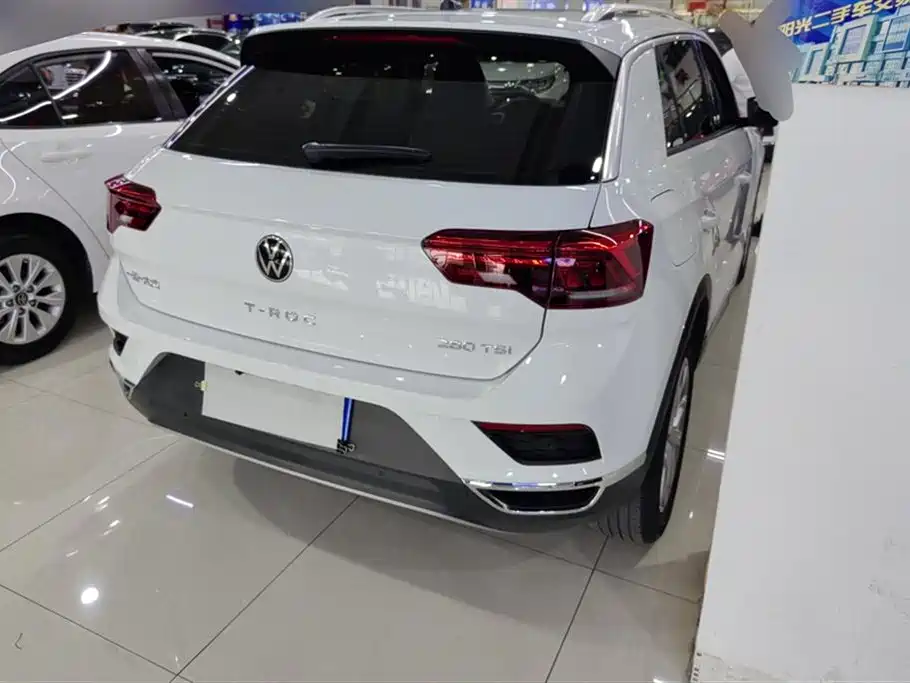 Volkswagen T-ROC exploring Songs Volkswagen T-ROC exploring Songs