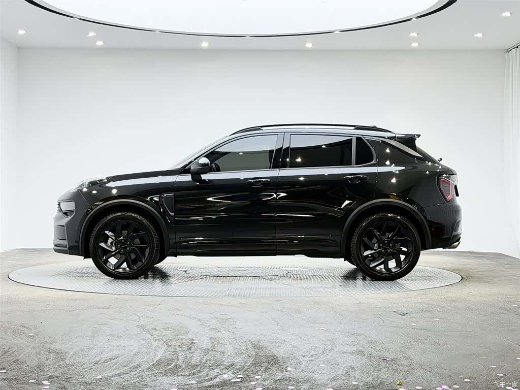 Lynk & Co 01, 2021 4