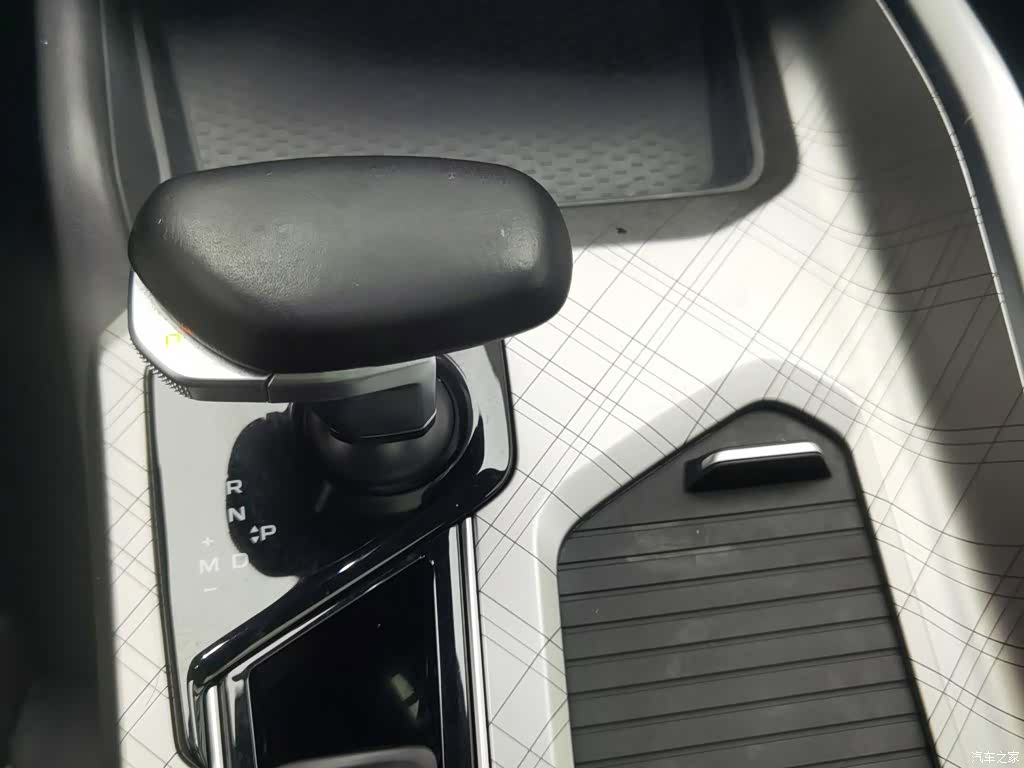 Geely Preface, 2023 13