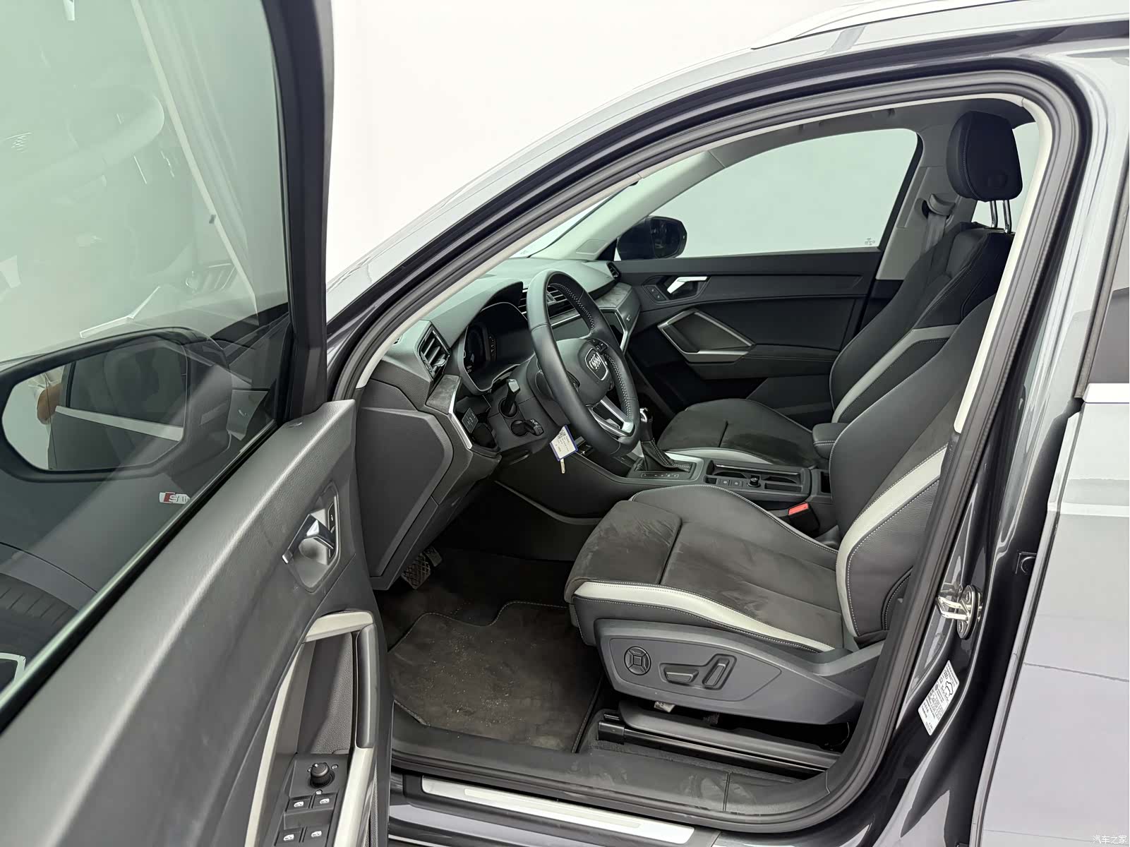 Audi Q3, 2022 20