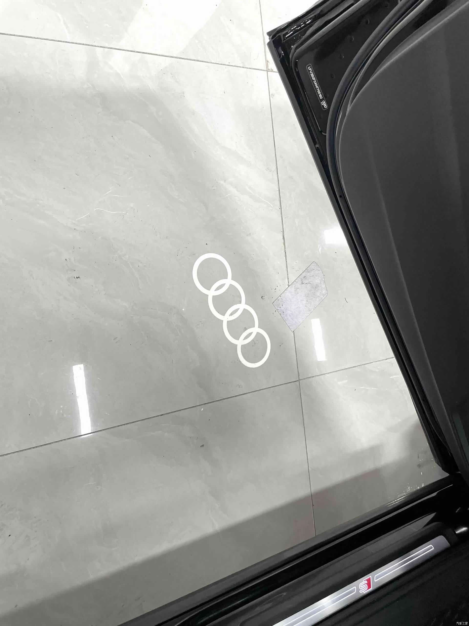 Audi Q3, 2023 12