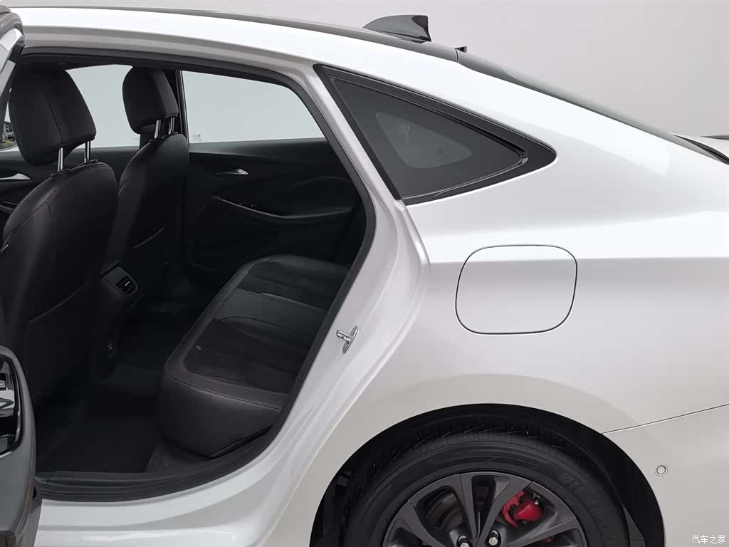Buick Verano, 2023 15