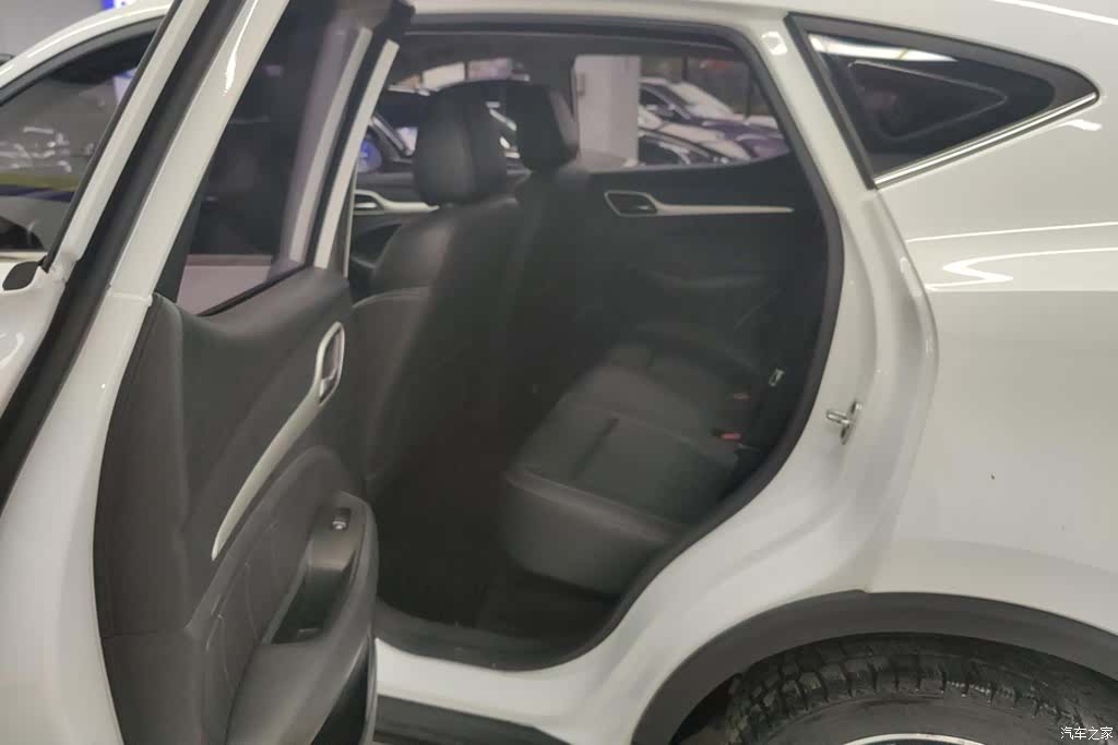 MG ZS, 2019 11
