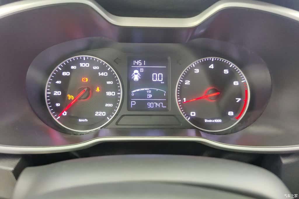 MG ZS, 2019 14