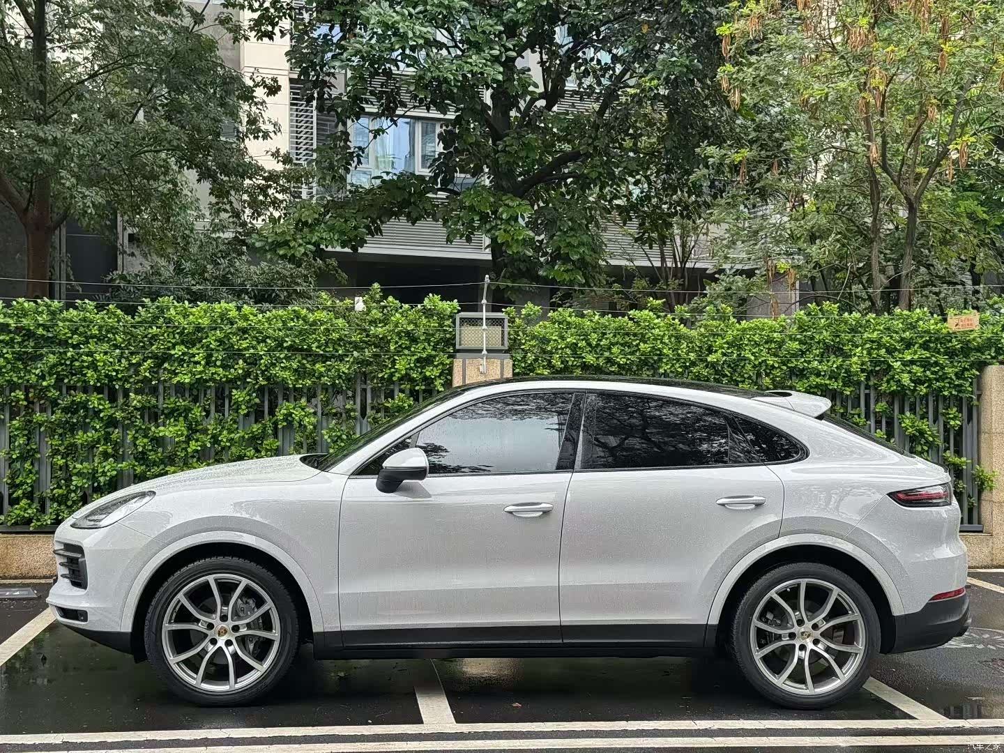 Porsche Cayenne, 2021 3