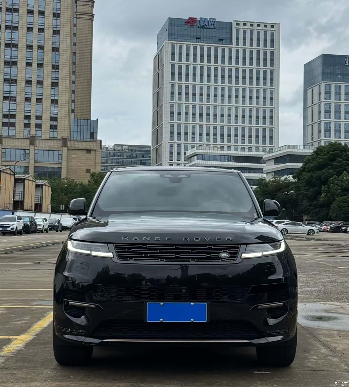 Land Rover Range Rover, 2023 1