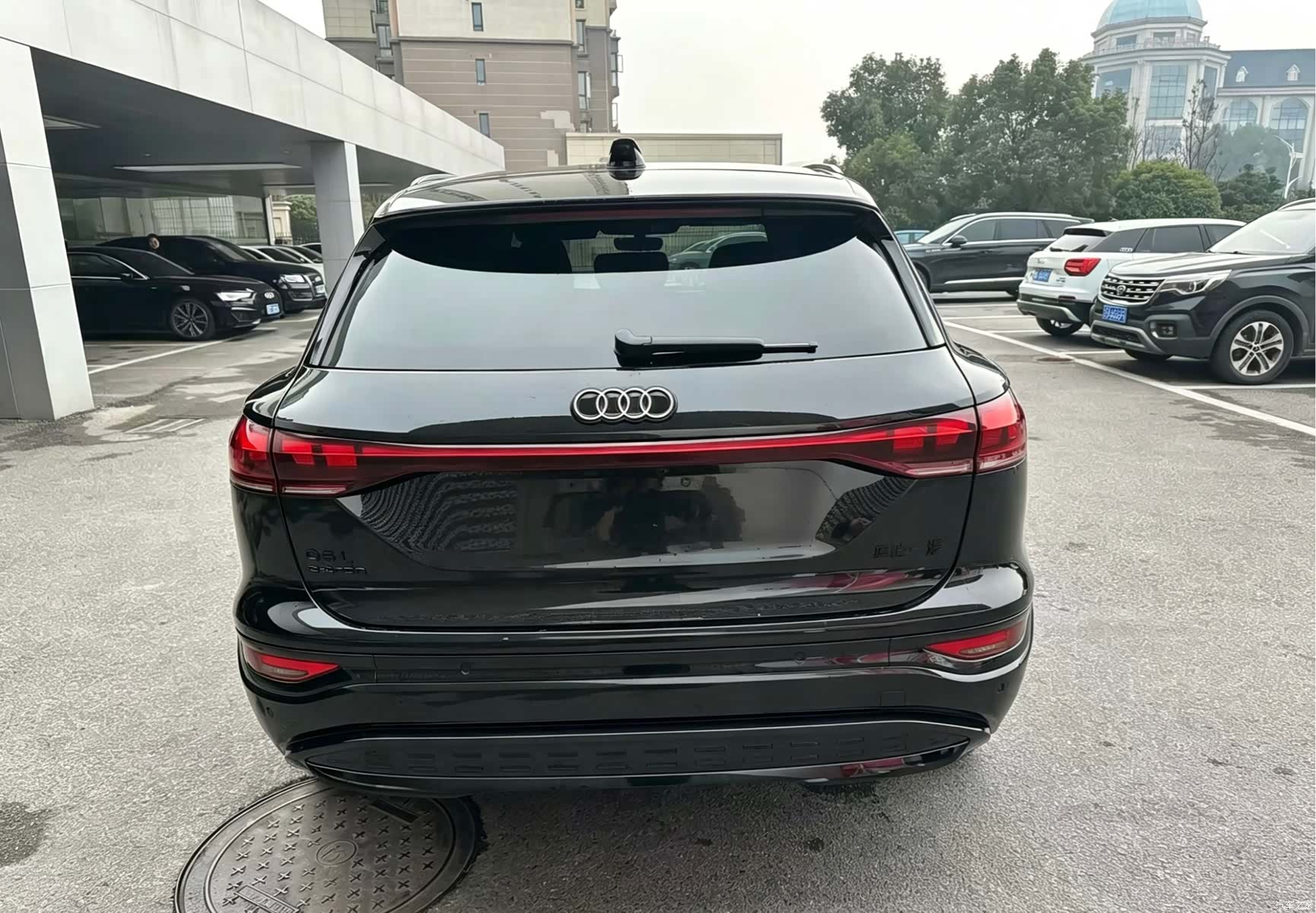 Audi e-tron, 2025 8