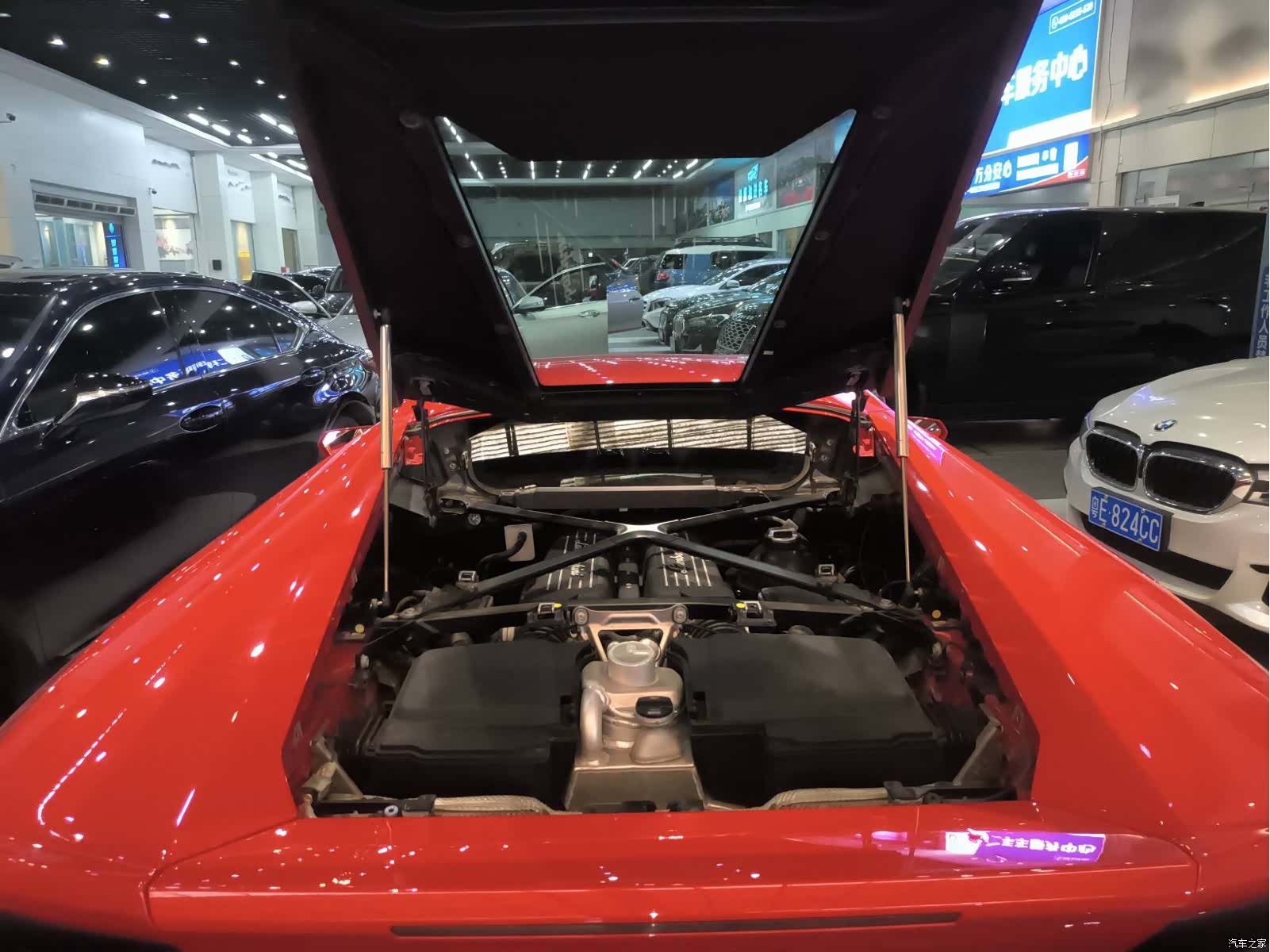 Lamborghini Huracán, 2015 4