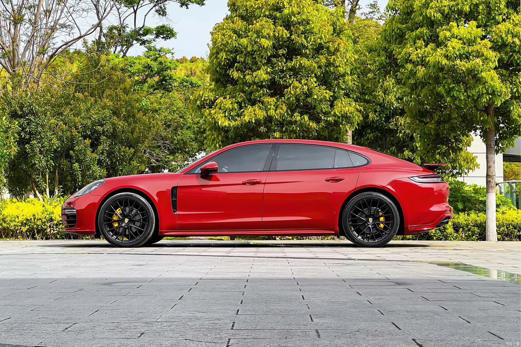 Porsche Panamera, 2022 3