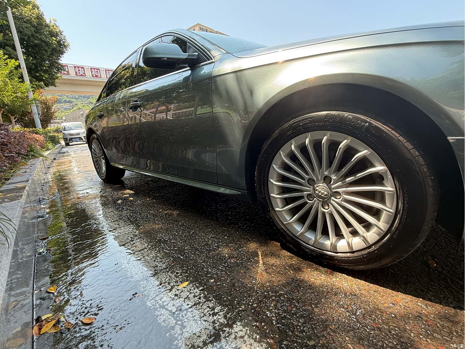 Audi A4L, 2014 15