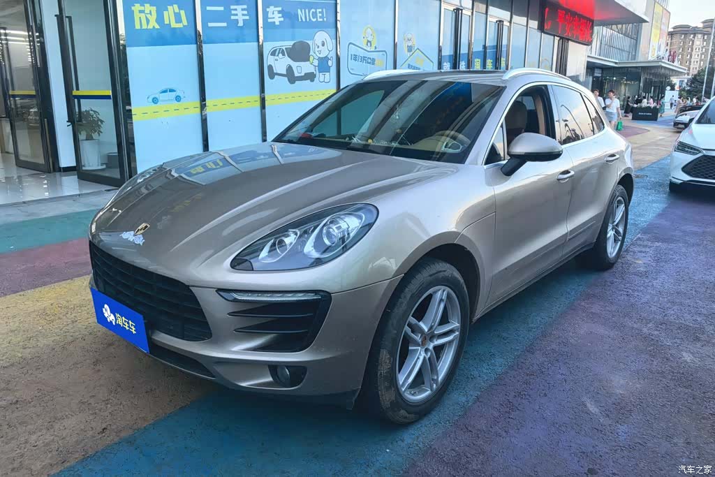 Porsche Macan, 2015 1