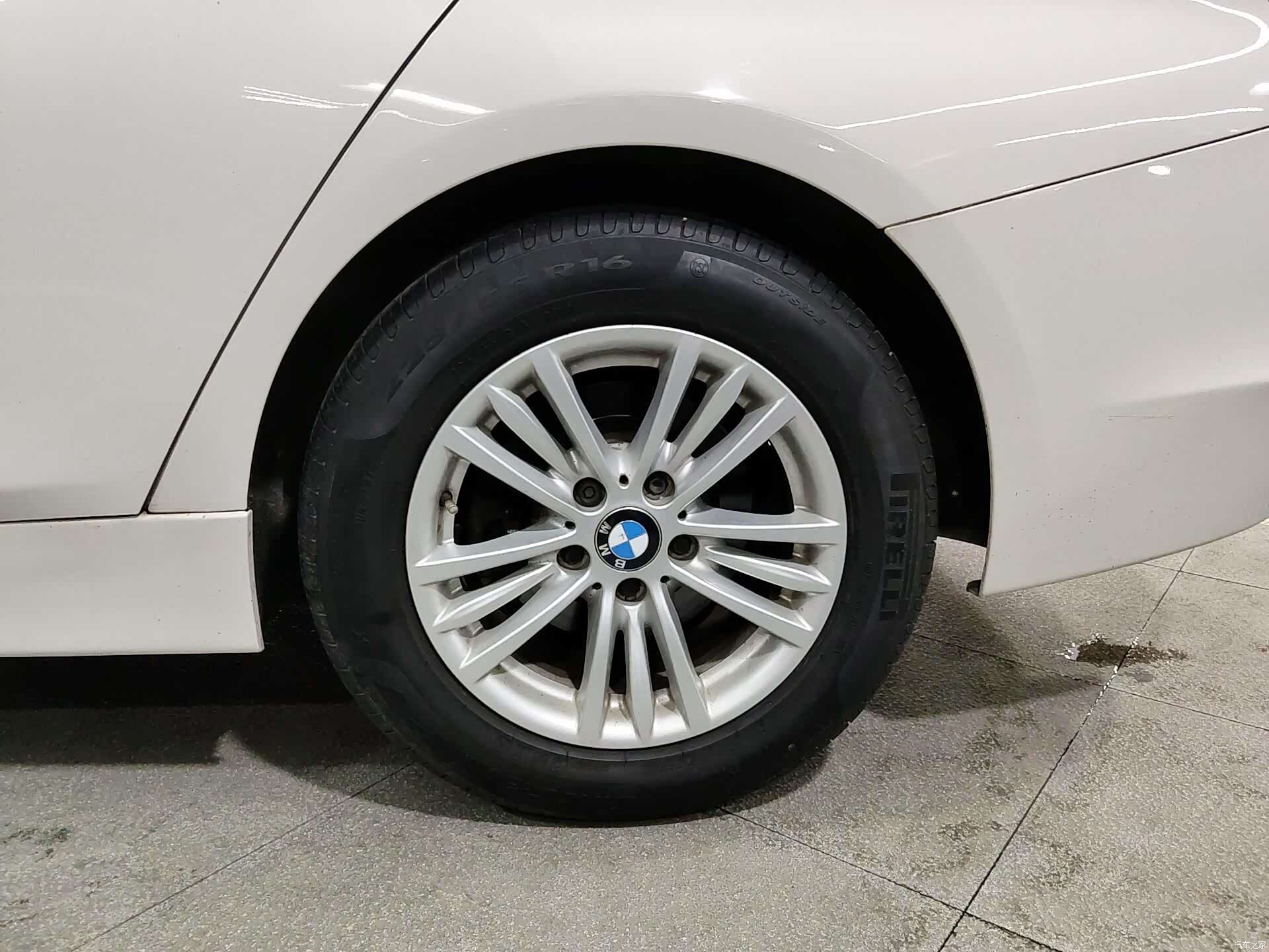 BMW 3 Series, 2014 16