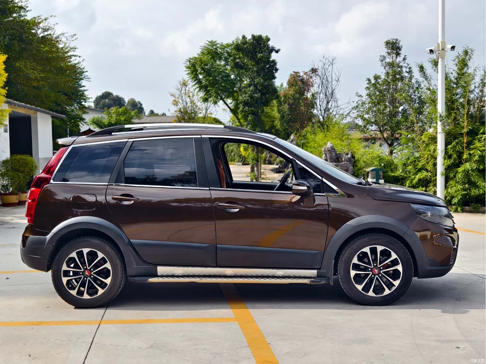 DongFeng X5, 2014 4