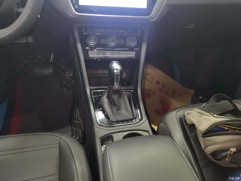 Volkswagen L, 2016 10